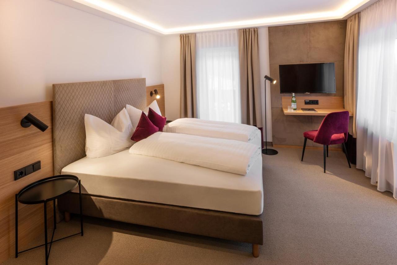 Hotel Hennersberg Вергль Екстер'єр фото